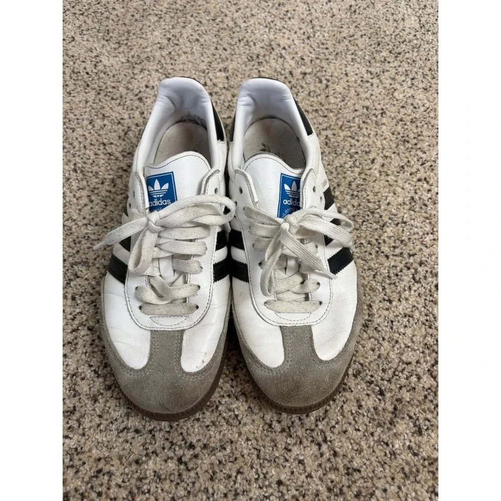 Adidas Samba OG Classic Low Top Sneakers Mens 9 Gum Sole White Black B75806